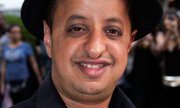 L’humouriste Booder se devoue pour faire classe à son fils