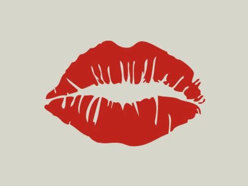 Que ne feront pas les femmes pour ne pas abimer leur rouge à lèvres