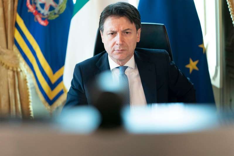 Coronavirus en Italie: le Premier ministre Giuseppe Conte promet la réouverture des écoles en septembre