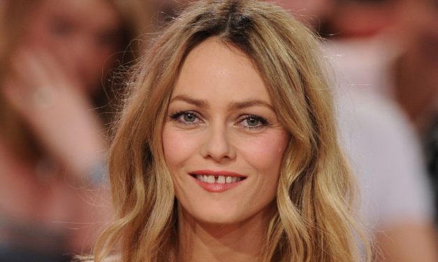 Le soutien de Vanessa Paradis aux soignants
