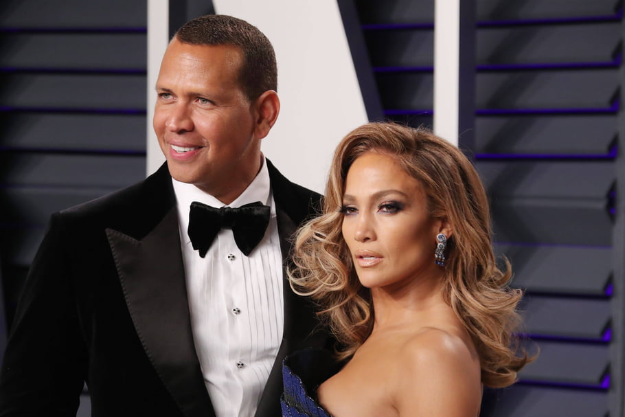 Jennifer Lopez dévasté par le report de son mariage