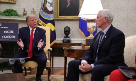 Coronavirus à la maison blanche : Mike Pence va garder ses distances avec Trump