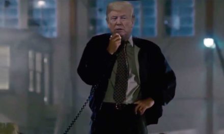 Donald Trump s’incruste dans le film independence day pour son discours