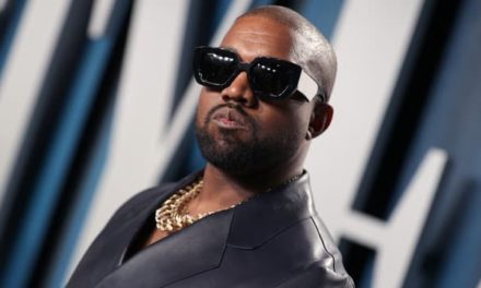 Kanye West accuse la marque GAP de lui avoir volé ses créations