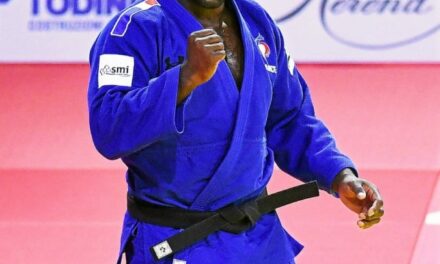 Judo : Riner blessé à la cheville, sa participation aux Mondiaux maintenue pour le momen