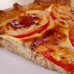 Tarte au thon et tomates